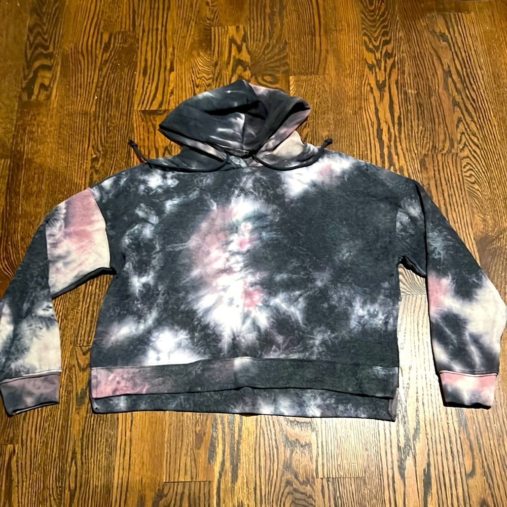 NWT Hippie Rose Black Olive Tie Dye Hoodie Size M